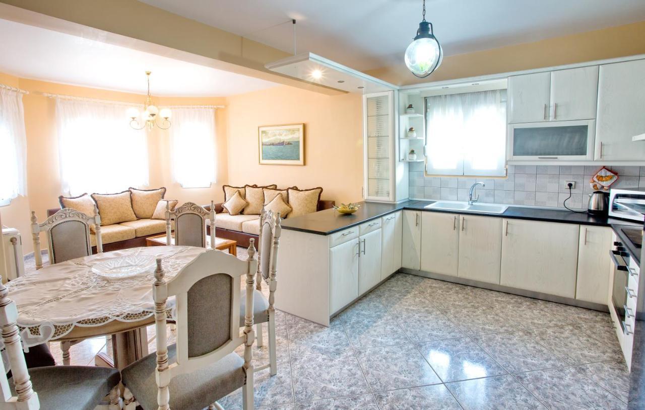 Willa Myrsini' S House Néa Péramos Zewnętrze zdjęcie