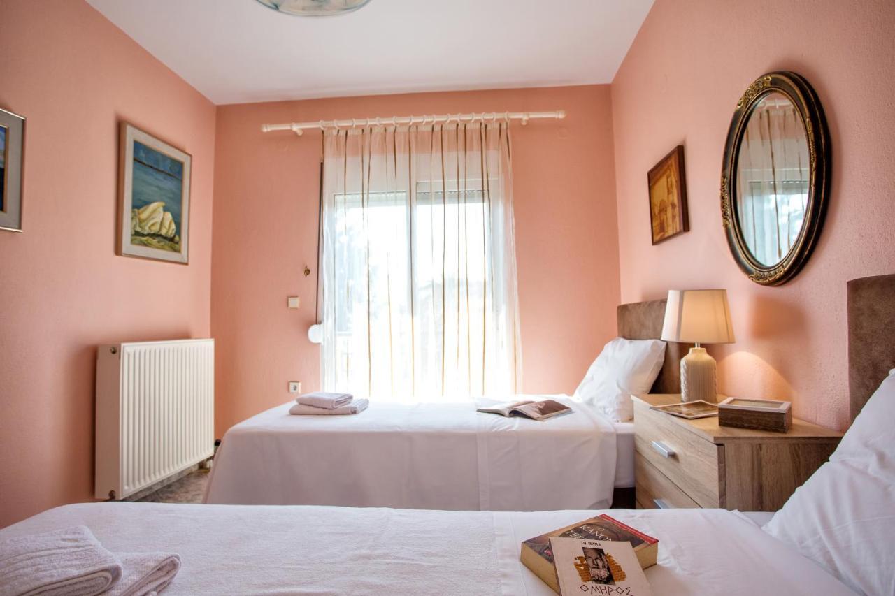Willa Myrsini' S House Néa Péramos Zewnętrze zdjęcie